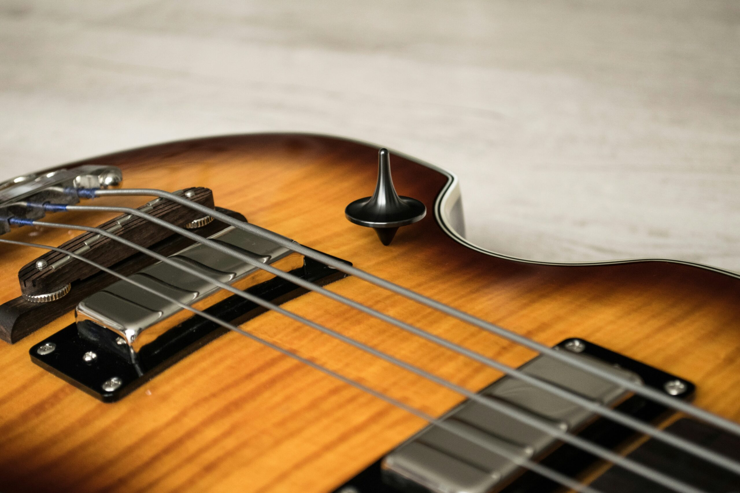 guitarra acústica o eléctrica